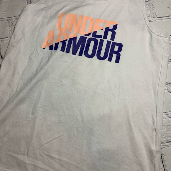 Girls youth size medium athletic pieces - Picture 2 of 7